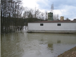 Hochwasserszene in Pölz