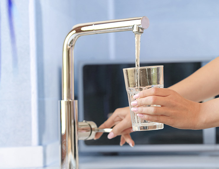 Das Bild zeigt einen Wasserhahn