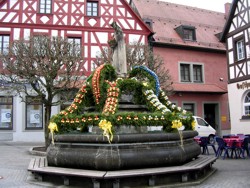 Osterbrunnen in Pottenstein